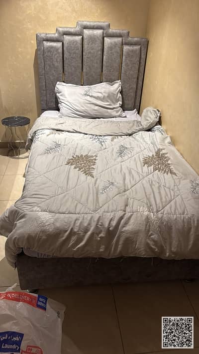 استوديو  للايجار في كورنيش عجمان، عجمان - IMG-20250816-WA0087. jpg