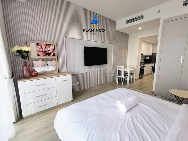 Stylish, Bright & Well-Connected - Prime Location - Image 13