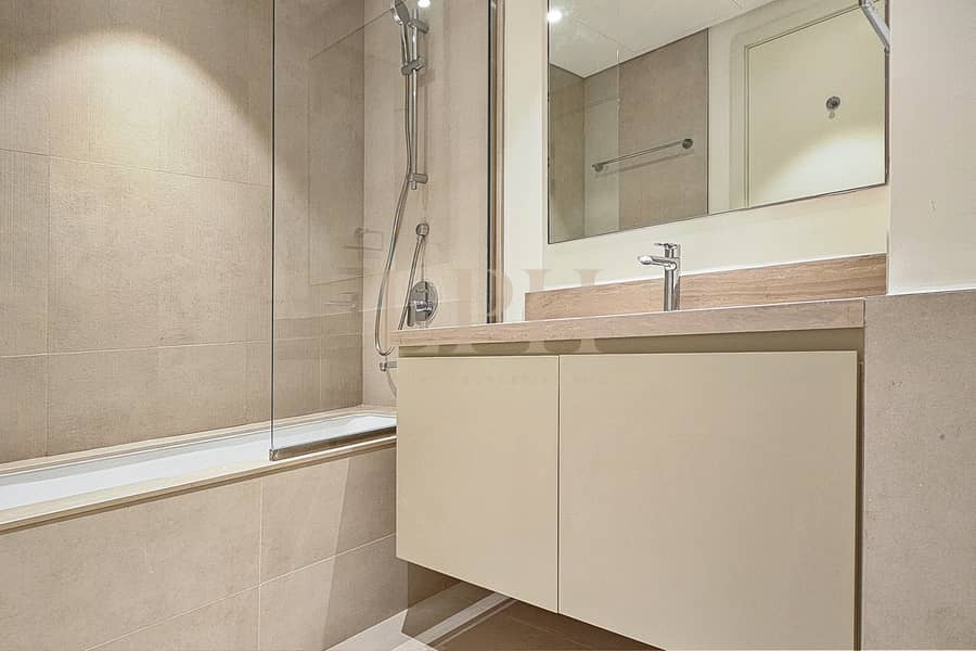 Park Facing | Premium Location | Perfect Price - Image 12