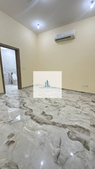 1 Bedroom Villa for Rent in Al Rahbah, Abu Dhabi - IMG_2510. jpg