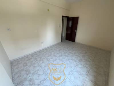 فلیٹ 2 غرفة نوم للايجار في النباعة، الشارقة - IMG_9964. jpg