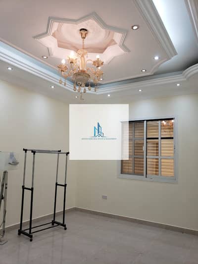 Brand New 1:BEDROOM HALL