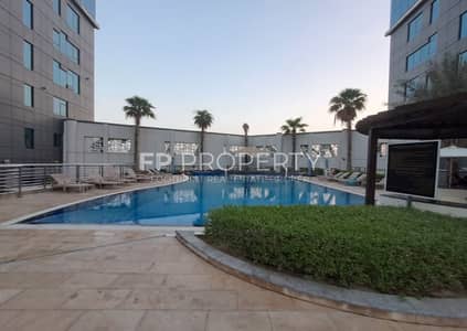 Studio for Rent in Business Bay, Dubai - 3. jpg