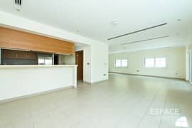 Exclusive | 6400 Plot | Away from Roads