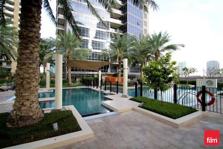 1 Bedroom Flat for Rent in Downtown Dubai, Dubai - | High Floor | Business Bay View | Bright |