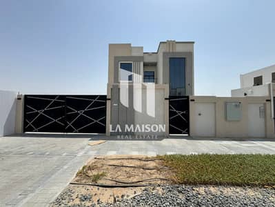 فیلا 4 غرف نوم للبيع في الشامخة، أبوظبي - IMG-20250825-WA0082. jpg