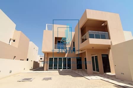 5 Bedroom Villa for Rent in Dubai Waterfront, Dubai - Spectacular 5BR Villa in Veneto 5 Bedroom Villa for Rent in Dubai Waterfront, Dubai - Spectacular 5BR Villa in Veneto