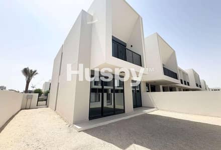 4 Bedroom Townhouse for Rent in Town Square, Dubai - Brand New | Next to Amenities | Vacant