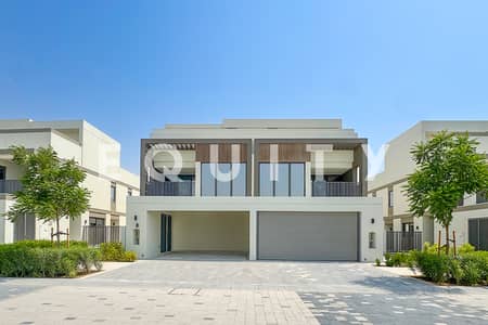 4 Bedroom Villa for Sale in Tilal Al Ghaf, Dubai - Vacant | Great Location | Upgraded | Single Row