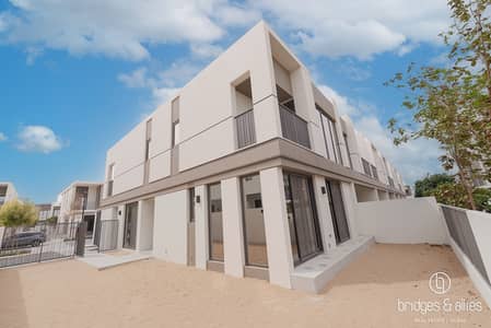 4 Bedroom Villa for Rent in Tilal Al Ghaf, Dubai - TOWNHOUSE | READY TO MOVE IN | CORNER UNIT | 4BR