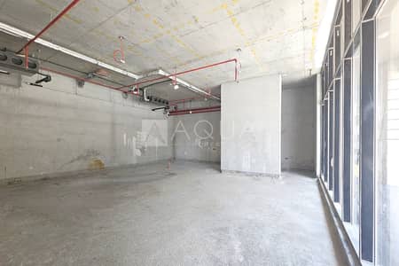 阿尔扬街区， 迪拜 商铺待租 - 位于阿尔扬街区，圣特罗曲线公寓 的商铺 434700 AED - 12620380