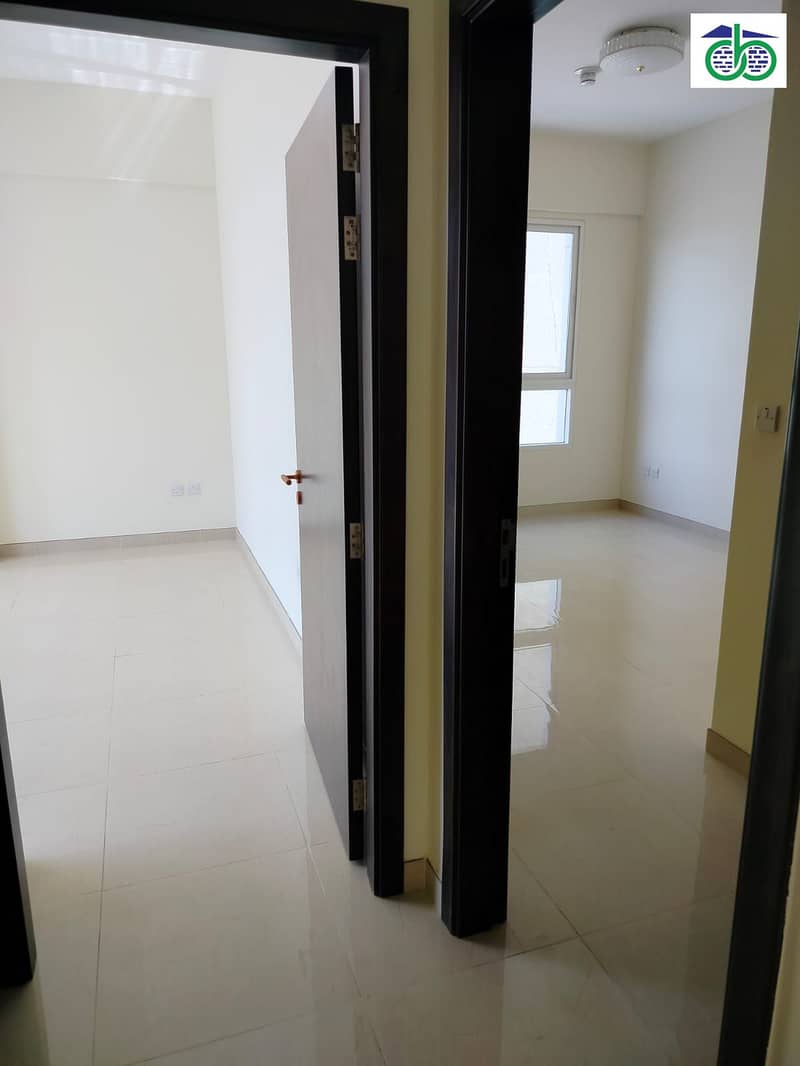 Luxurious Brand New Building | Spacious 2 BHK | Direct from Owner – No Commission | Chiller Free | Close to Metro | Closed Kitchen - Image 4