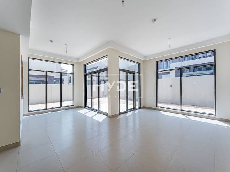 4 Ensuites | Study + Maids | Corner plot