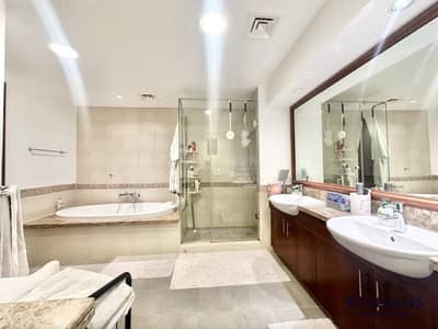 3 Bedroom Apartment for Rent in Palm Jumeirah, Dubai - 3 PARKING | HIGH FLOOR | PARK VIEW