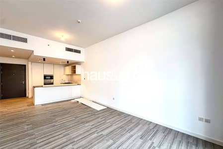 1 Bedroom Apartment for Sale in Jumeirah Village Circle (JVC), Dubai - Vacant | Ellington | High ROI Potential