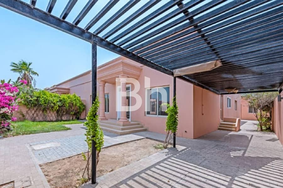 Private Garden| Renovated 3BR| Vacant Mid December