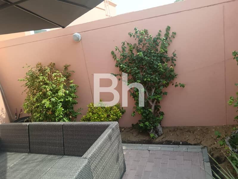 Private Garden| Renovated 3BR| Vacant Mid December - Image 14