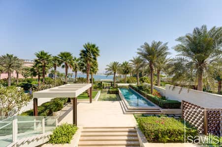 4 Bedroom Townhouse for Rent in Palm Jumeirah, Dubai - Unique Opportunity | Ultra Luxury | Private Pool