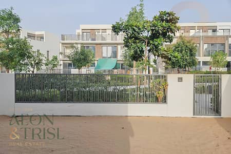 4 Bedroom Villa for Rent in Tilal Al Ghaf, Dubai - Beautiful Brand New 4BR Twin Villa on Green Belt