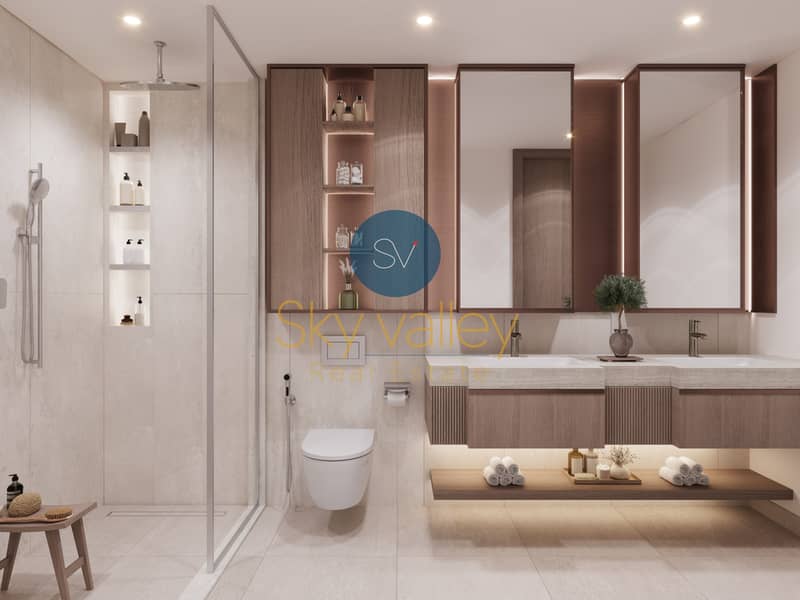 4 The Hillgate - bathroom. jpg