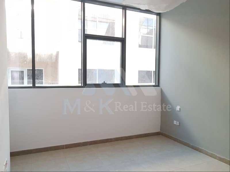 Elegant 2 Bedroom w Store Room in Ras Al Khor!