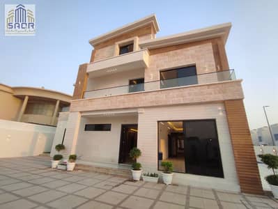 8 Bedroom Villa for Sale in Al Yasmeen, Ajman - photo_5866451566129695583_y. jpg