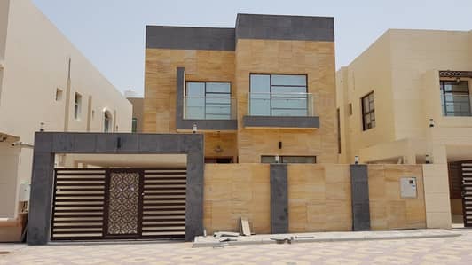 فيلا للبيع تشطيبات اوروبية قريبة من جميع الخدمات وبجوار المسجد تملك حر لجميع الجنسيات فيلا للبيع تشطيبات اوروبية قريبة من جميع الخدمات وبجوار المسجد تملك حر لجميع الجنسيات