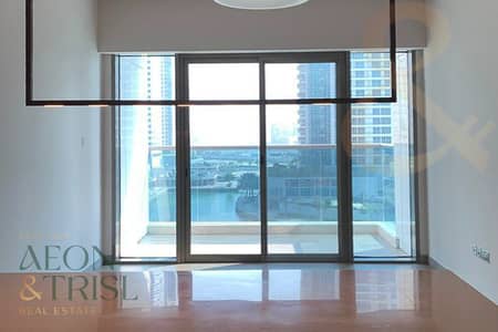 1 Bedroom Apartment for Rent in Jumeirah Lake Towers (JLT), Dubai - Lake View | Ready to Move In | Un-Furnished
