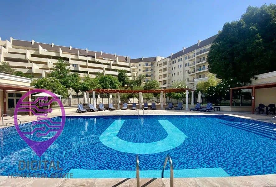 Beautiful view-Concrete Balcony-New appliances-Upgraded - Image 20