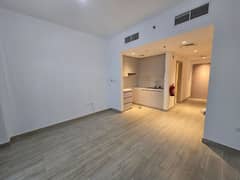 Studio for Rent in Water’s Edge