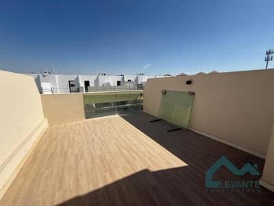 4 Bedroom Villa for Sale in Dubai Investment Park (DIP), Dubai - 4BR+MAID |Handover Soon | Single Row | High ROI