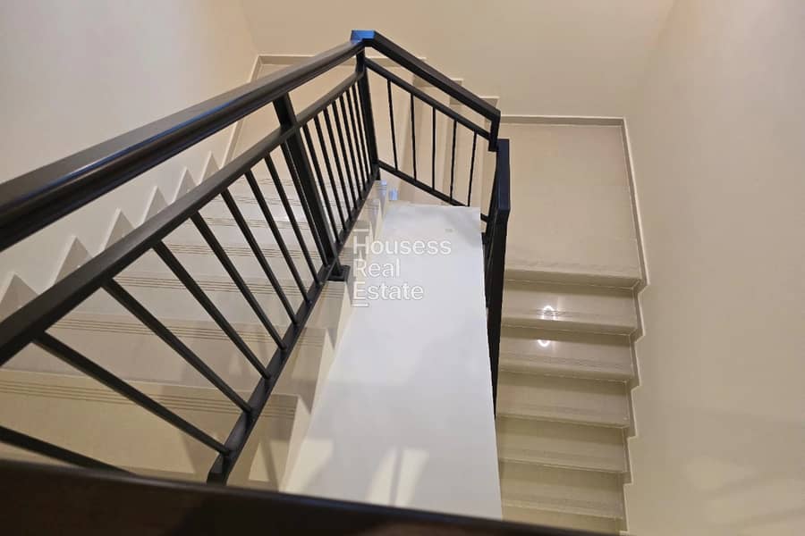 BEAUTIFUL DESIGNED | CORNER UNIT | SINGLE ROW - Image 10