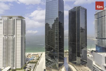 3 Bedroom Flat for Sale in Jumeirah Beach Residence (JBR), Dubai - Luxury renovated 3BR | Near Beach | Vacant