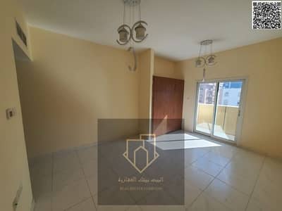 شقة 2 غرفة نوم للايجار في الراشدية، عجمان - IMG-20250826-WA0832. jpg