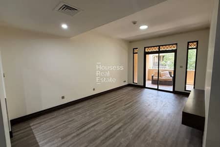 1 Bedroom Flat for Rent in Downtown Dubai, Dubai - Big Balcony | Ready to Move | Well Maintained