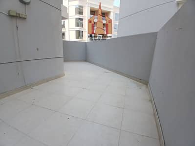穆瓦利赫商业区， 夏尔迦 2 卧室公寓待租 - 20250827_101205. jpg