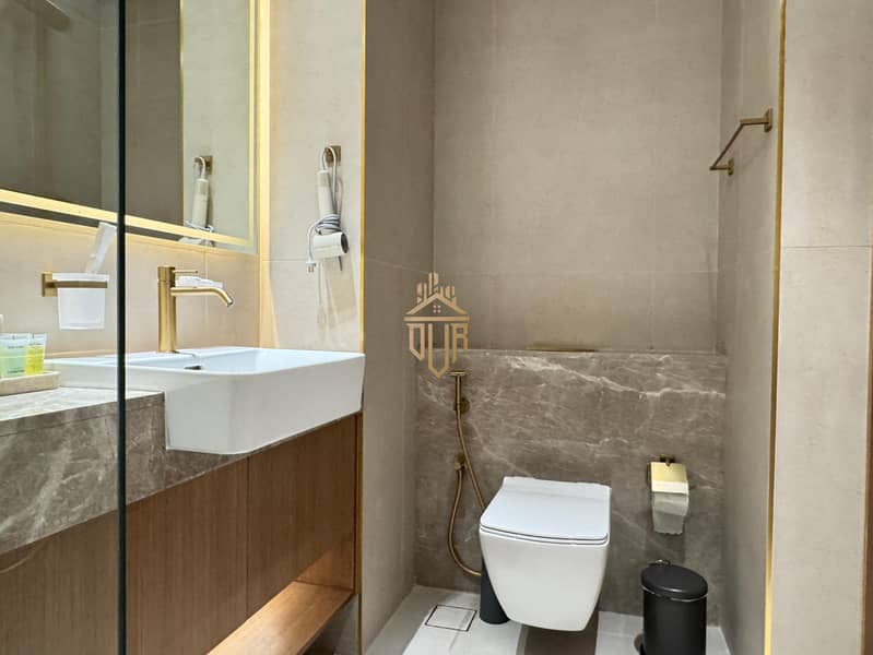 Cosy Studio Apartment in Business Bay - Image 16