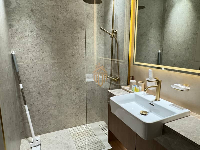 Cosy Studio Apartment in Business Bay - Image 18