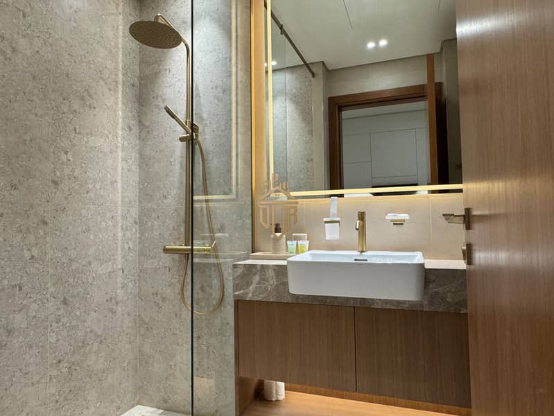 Cosy Studio Apartment in Business Bay - Image 20