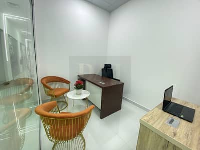 مکتب  للايجار في القرهود، دبي - 17f371ff-5f1a-4684-955b-29697249ab55. jpg