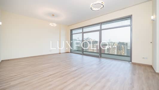 2 Bedroom Apartment for Rent in Barsha Heights (Tecom), Dubai - Maids Room | High Floor | Available Now