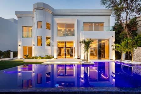 4 Bedroom Villa for Sale in Jumeirah Islands, Dubai - RENOVATED | EXTENDED | VASTU | LAKE FACING