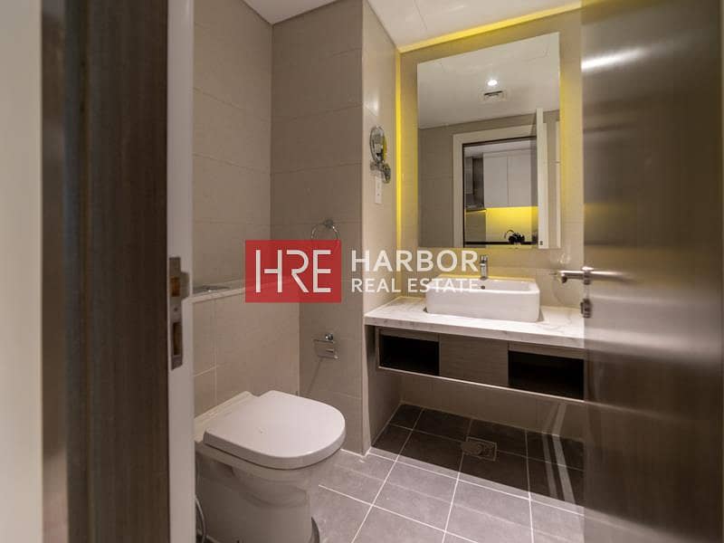 Canal Views | Fully Furnished | Luxury Living - Image 12