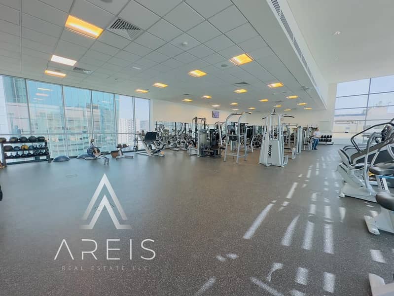 Luxury Fully Furnished 2BR with Stunning Views - Image 23