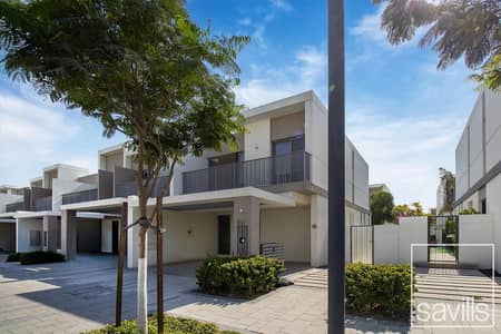 4 Bedroom Townhouse for Rent in Tilal Al Ghaf, Dubai - Close to Pool | Vacant | Corner Plot