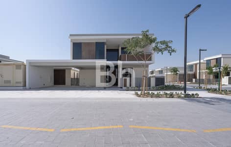 5 Bedroom Villa for Rent in Tilal Al Ghaf, Dubai - Luxury Villa with Garden Suite