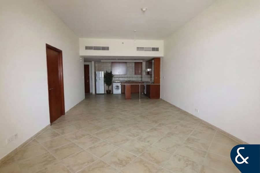 One Bedroom I With Terrace I Rented Unit