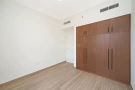 GREAT DEAL || POOL VIEW || FULLY FITTED KITCHEN