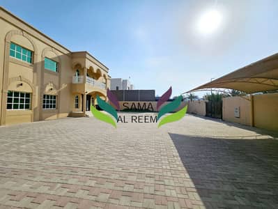 فیلا 8 غرف نوم للايجار في البرشاء، دبي - 20250701_164029. jpg