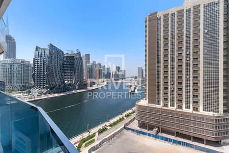 商业湾， 迪拜 单身公寓待租 - 位于商业湾，浪潮大厦 的公寓 73000 AED - 12643717